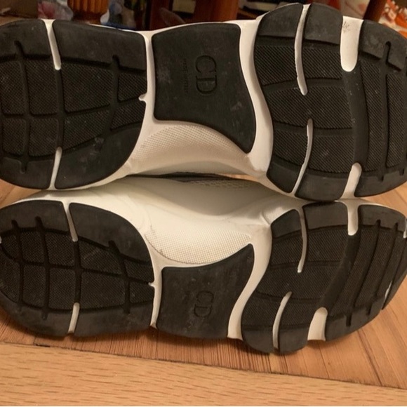 Dior b22 White Technical Mesh with White and Silver-Tone Calfskin - Picture 8 of 9